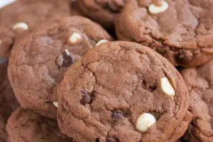 Recette cookie aux trois chocolats