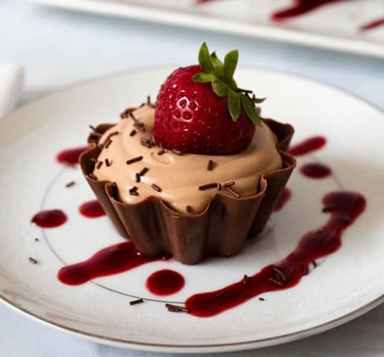 Dessert mousse chocolat à la crème