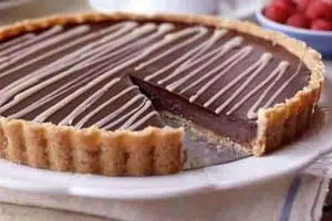 Tarte au chocolat noir et blanc