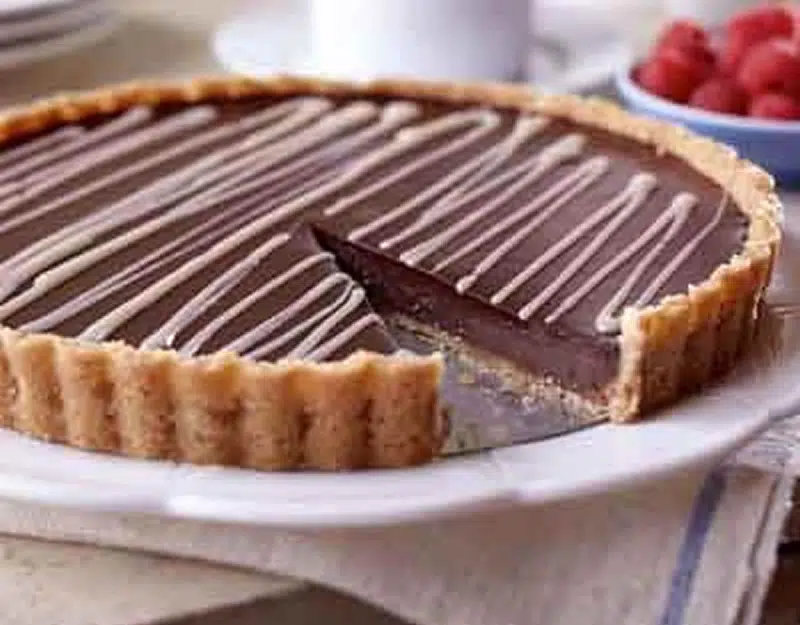 Tarte au chocolat noir et blanc