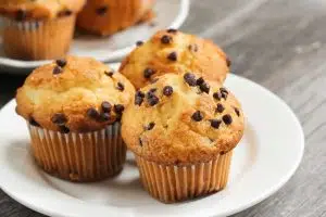 Muffins aux pépites de chocolat hyper simple et rapide