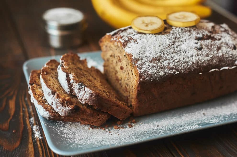 Gâteau moelleux à la banane facile et rapide