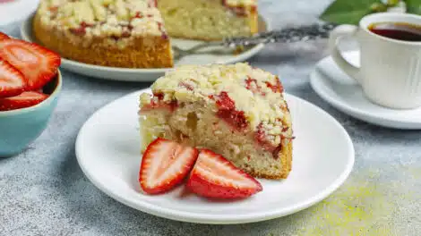 Gâteau crumble aux fraises