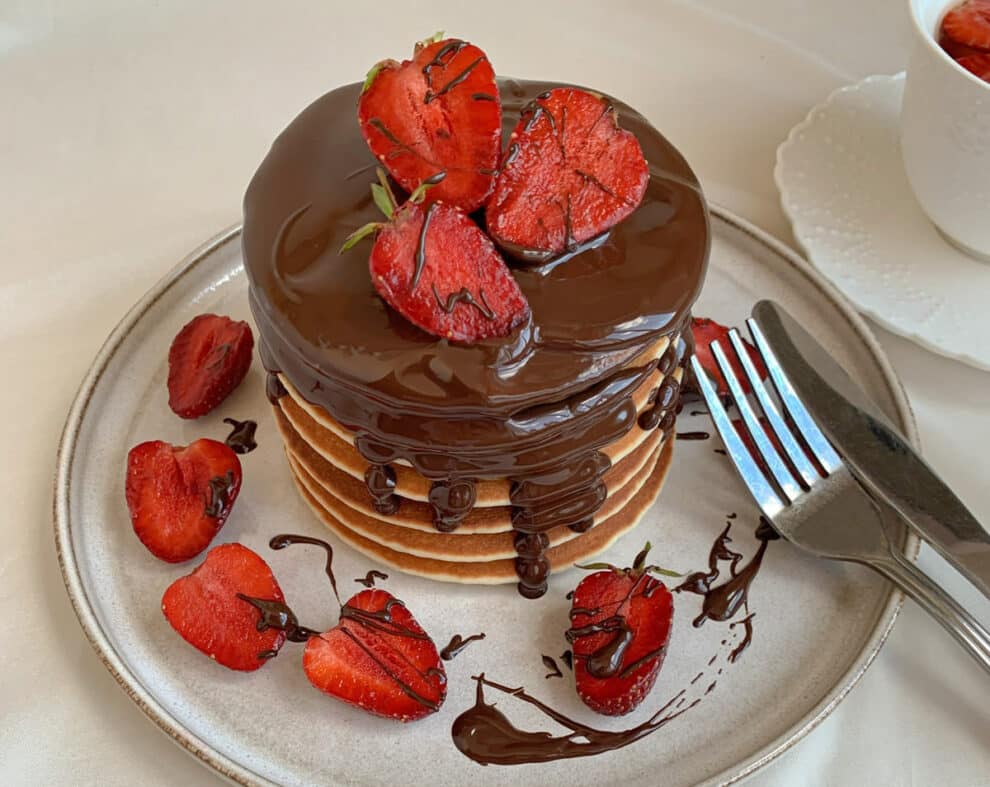 Pancakes fraises et chocolat