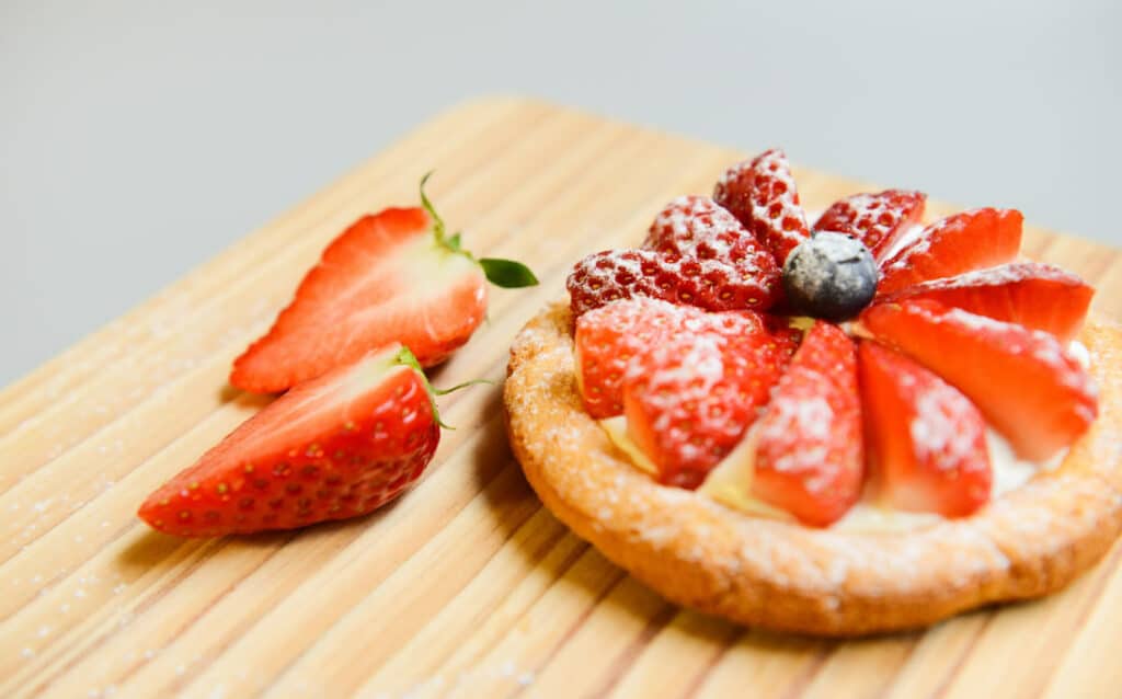 Tartelettes aux fraises à la crème pâtissière