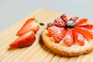 Tartelettes aux fraises à la crème pâtissière