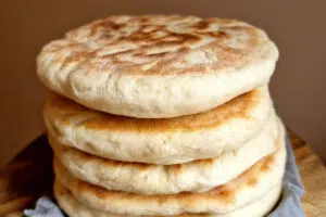 Comment faire le Batbout ou petit pain marocain