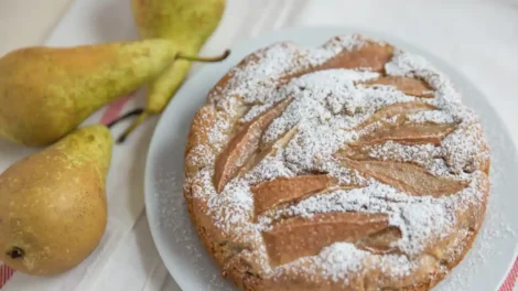 Gâteau fondant aux poires
